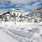 Kempinski Residences 5* Sankt Moritz