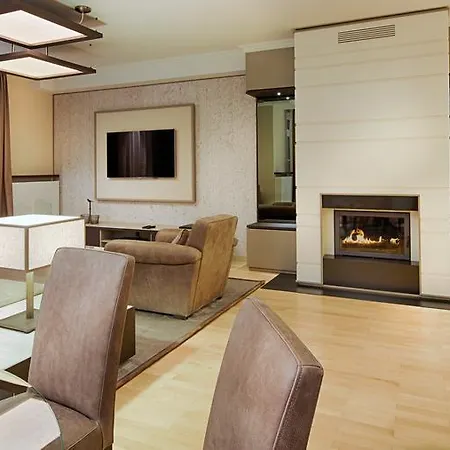 Ξενοδοχείο Kempinski Residences 5*