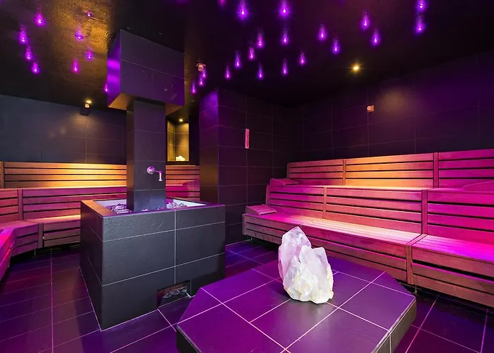 Kempinski Residences Szálloda 5*