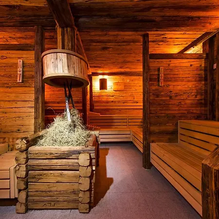 Kempinski Residences 5*